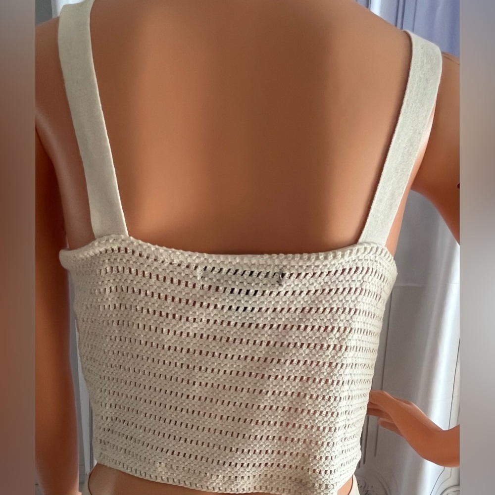 Forever 21 Cream Sunflower Crochet Crop Top - Picture 2 of 3